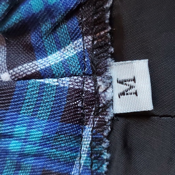 Black and Blue Plaid Pleated Mini Skirt Size L Fully lined. - Picture 3 of 3